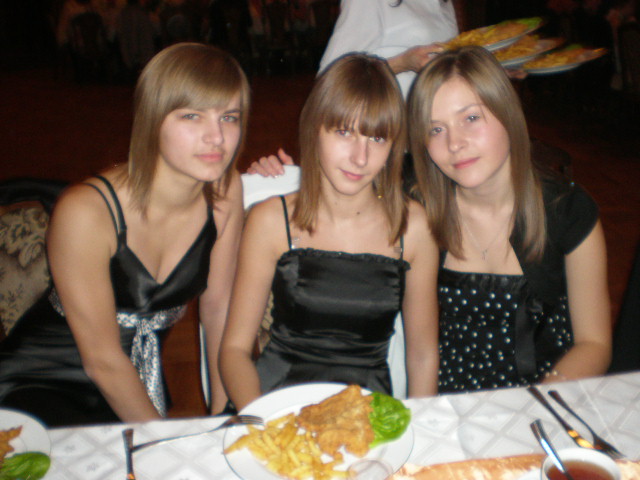 2_1196949001.jpg